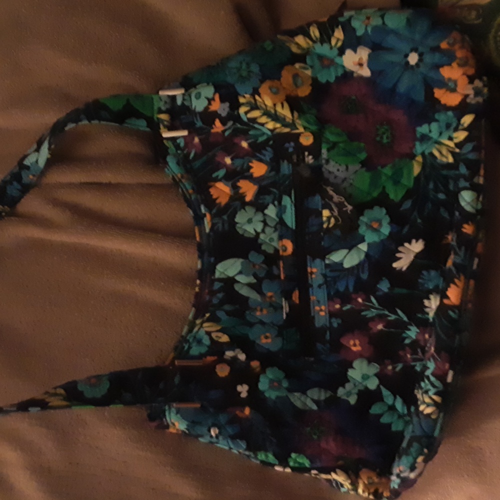 Vera Bradley        Bin2
